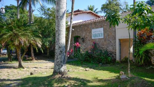 Hostal Pousada Valhacouto