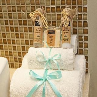 Aparthotel Anah Suites