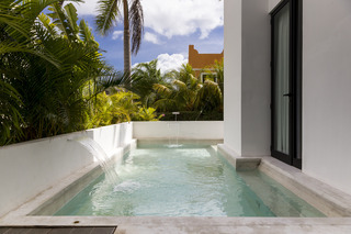Aparthotel Anah Suites