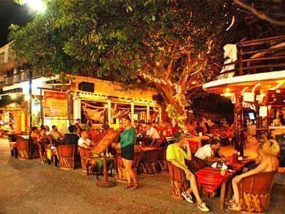 Siesta Fiesta Hotel
