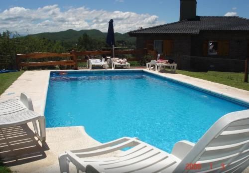 Lodge Lomas Del Dique Caba�as
