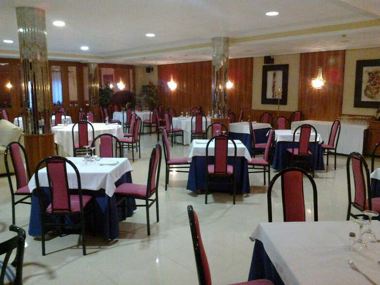 Hostal Hotel Anabel Baza