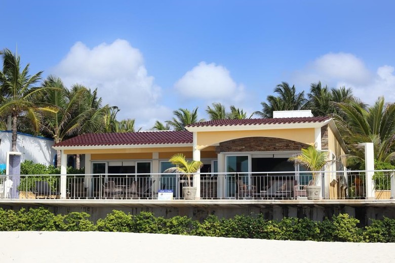 Casa Rebeka - Ocean Front Villa