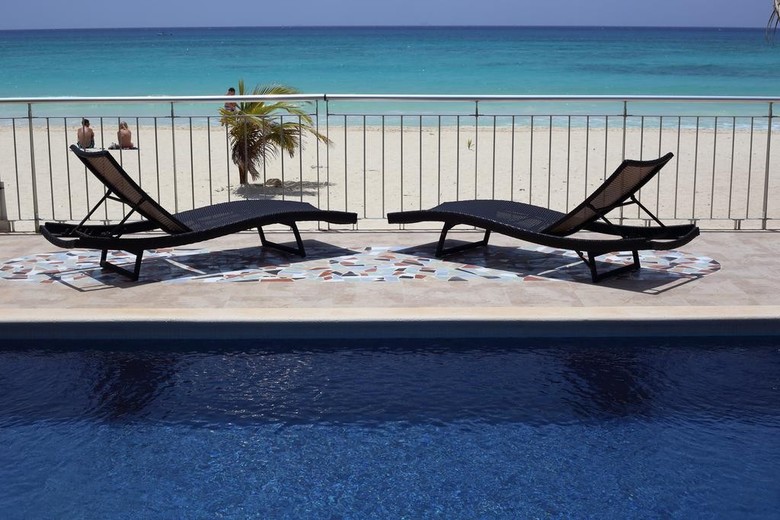 Casa Rebeka - Ocean Front Villa