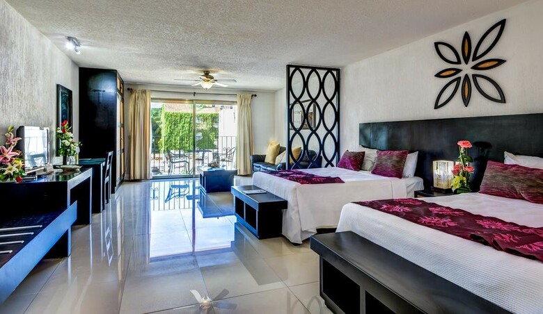 Aparthotel Suites Corazon
