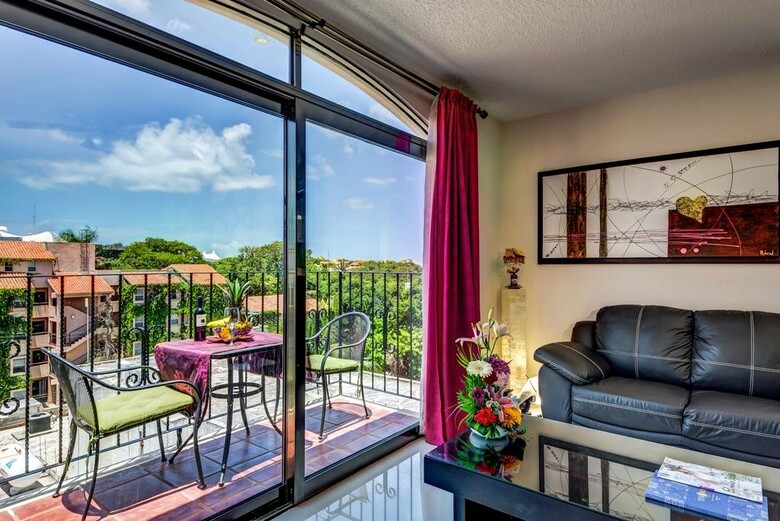 Aparthotel Suites Corazon