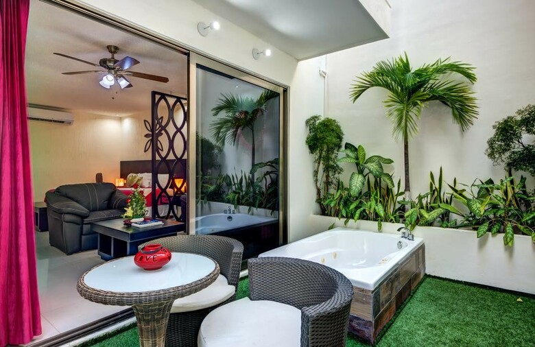 Aparthotel Suites Corazon