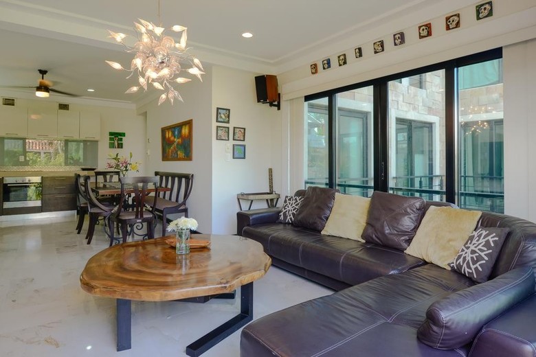 Lotus Apartments
