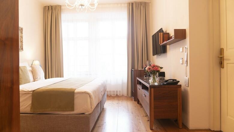Hotel Golden Key
