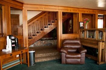 Hotel Robinhood Resort