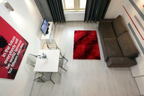 Apartment House - The Modern Flat