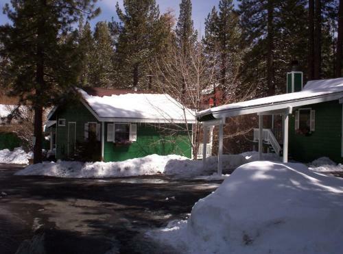 Lodge Big Bear Manor Spa Cabins