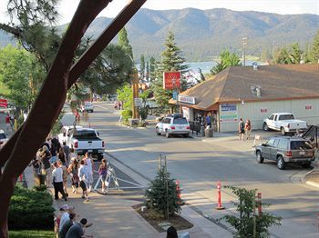 Big Bear Village Lodge