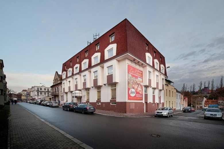 Hotel Henrietta