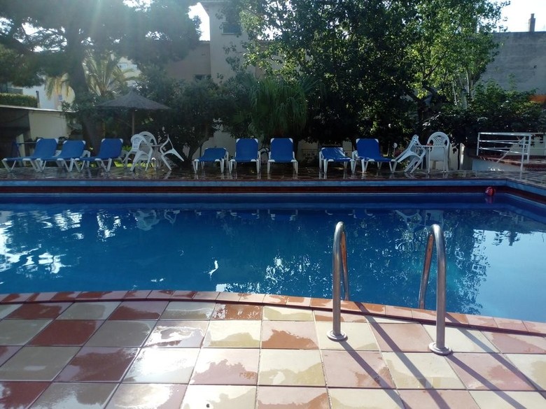 Apartamentos El Oasis