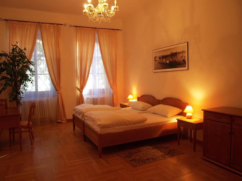 Apartamentos U Cerneho Medveda- At The Black Bear