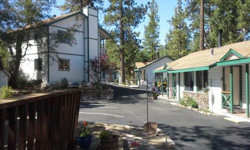 Hotel Hillcrest Lodge