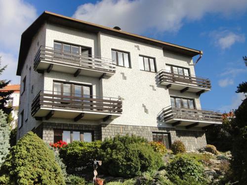 Hostal Pension Apartment Granit