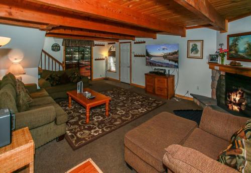 Alpine Escape By Big Bear Cool Cabins
