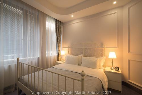 Aparthotel Apartments Almandine