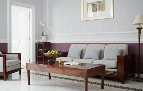Aparthotel Apartments Almandine