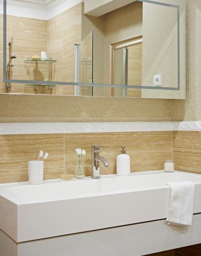 Aparthotel Apartments Almandine