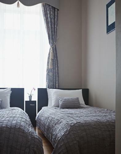Aparthotel Apartments Almandine