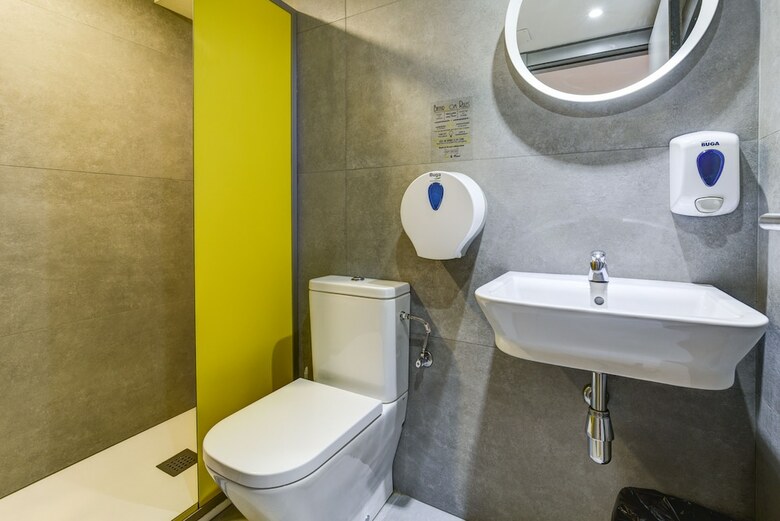 Hotel Sun & Moon Hostel