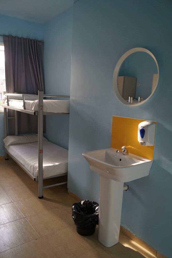 Hotel Sun & Moon Hostel