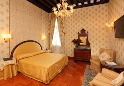 Hotel Palazzo Stern