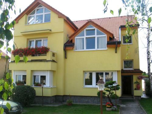 Hotel Font�na