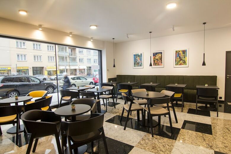 Valcha Apartments