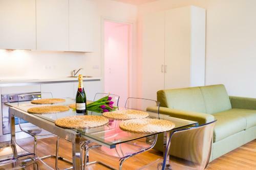 Aparthotel Vy?ehrad Castle Suite