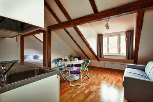 Aparthotel Vy?ehrad Castle Suite