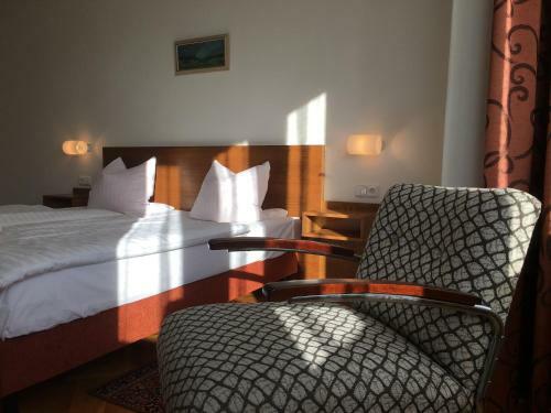Hostal Pension Karnet