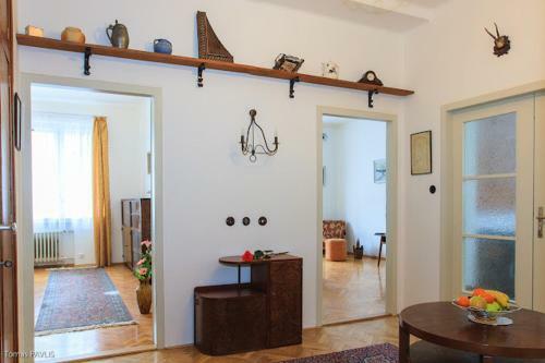 Hostal Pension Karnet