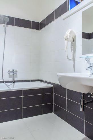 Hostal Pension Karnet