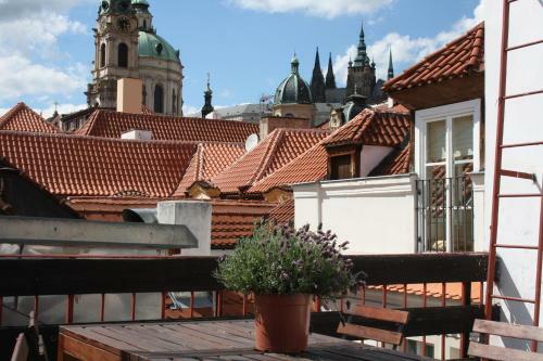 Old Town Charming Apartments