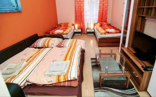 Taurus 2 Apartment