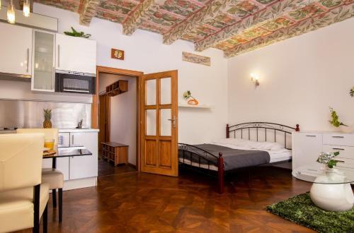 Aparthotel & Spa Carolline