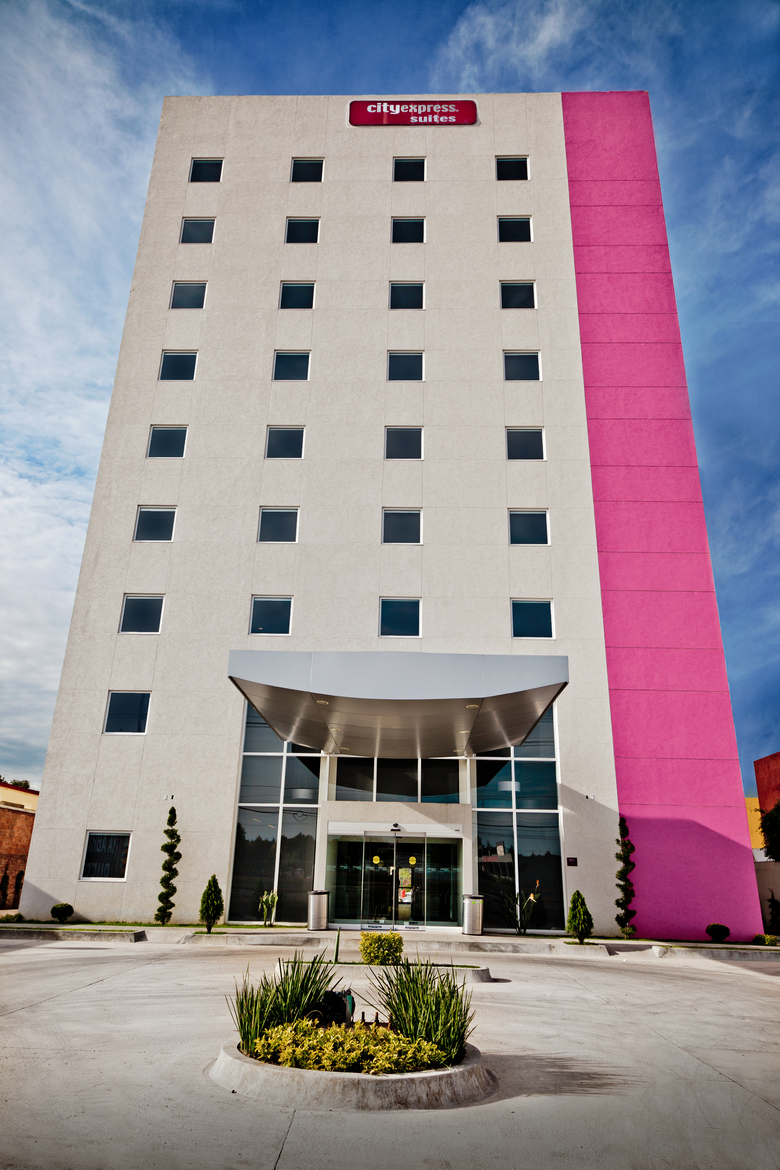 Hotel City Express Suites Puebla Finsa