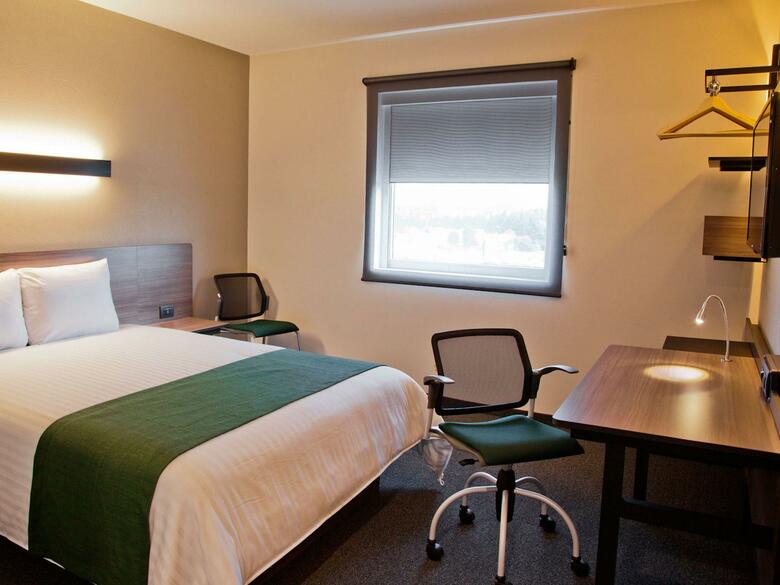 Hotel City Express Suites Puebla Finsa