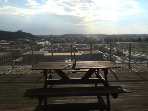 Golden Family Apartments