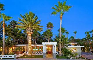 Hotel Ocean Palms Beach Resort