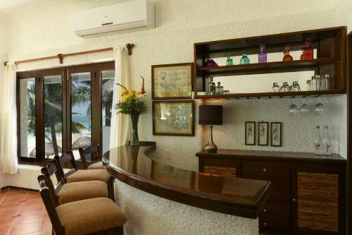 Hotel Kin Sol Soleil