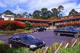 Motel Carmel Village Inn