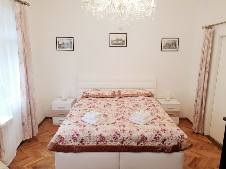 Aparthotel Apartment Konvikt