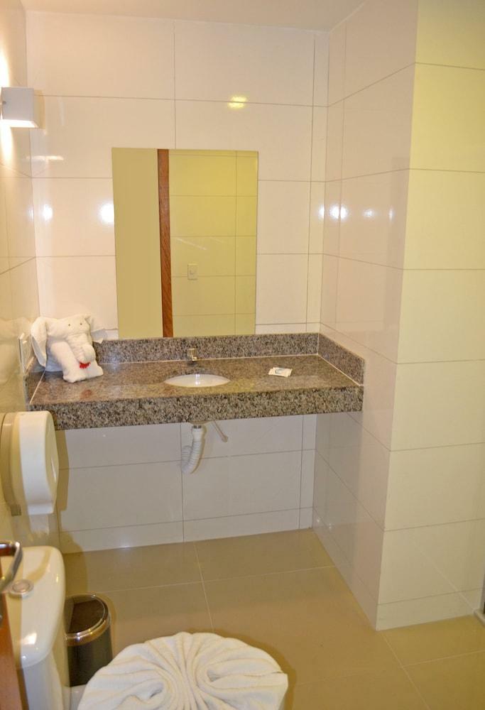 Pontal Praia Hotel