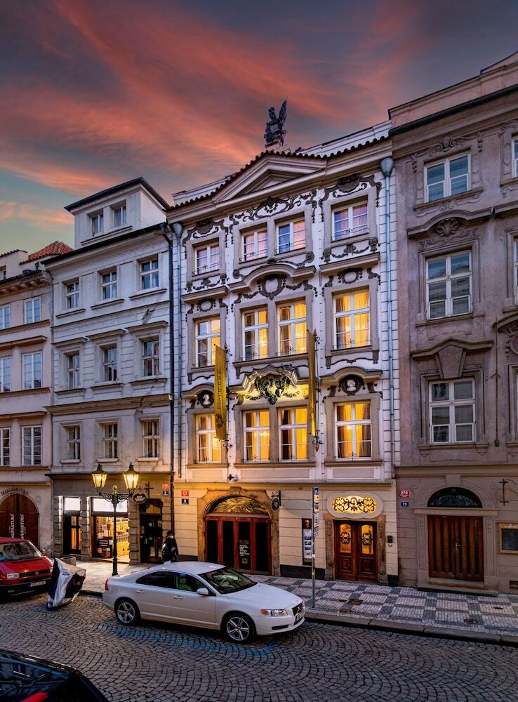 Hotel Residence U ?ern�ho Orla