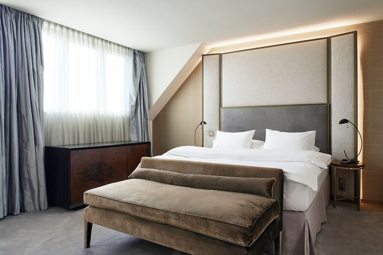 The Emblem Hotel